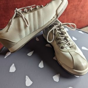 Brunswick Women's Bowling Shoes